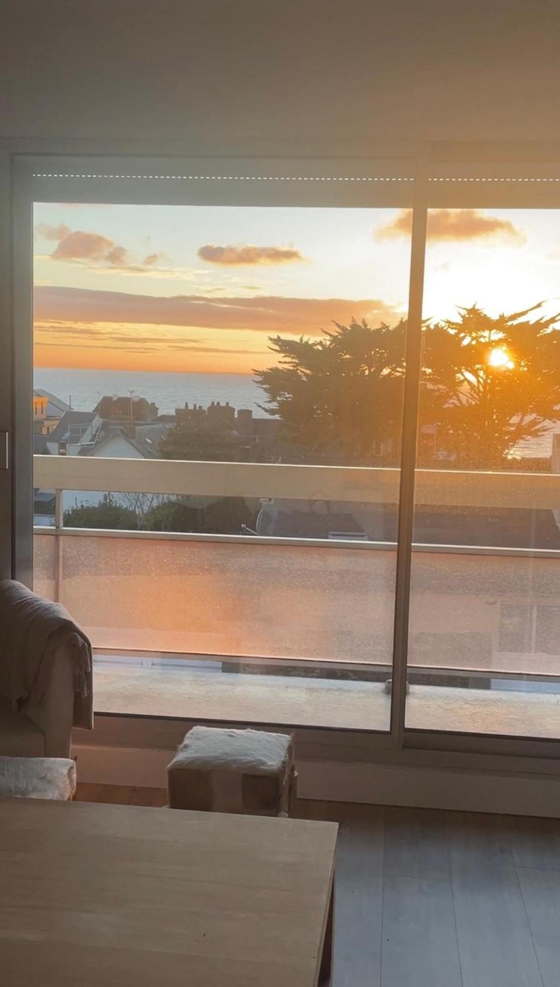 Appartement Vue Mer Proche Plage Et Centre Granville Exteriör bild